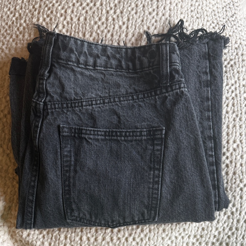 Frayed Hem Black Denim Jeans
